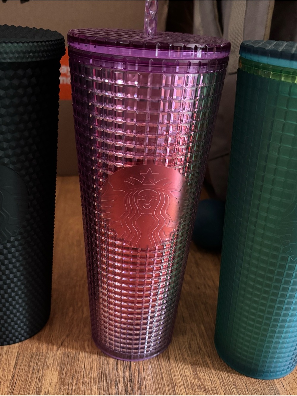 8 total Starbucks 24 oz tumblers. - Picture 6 of 10